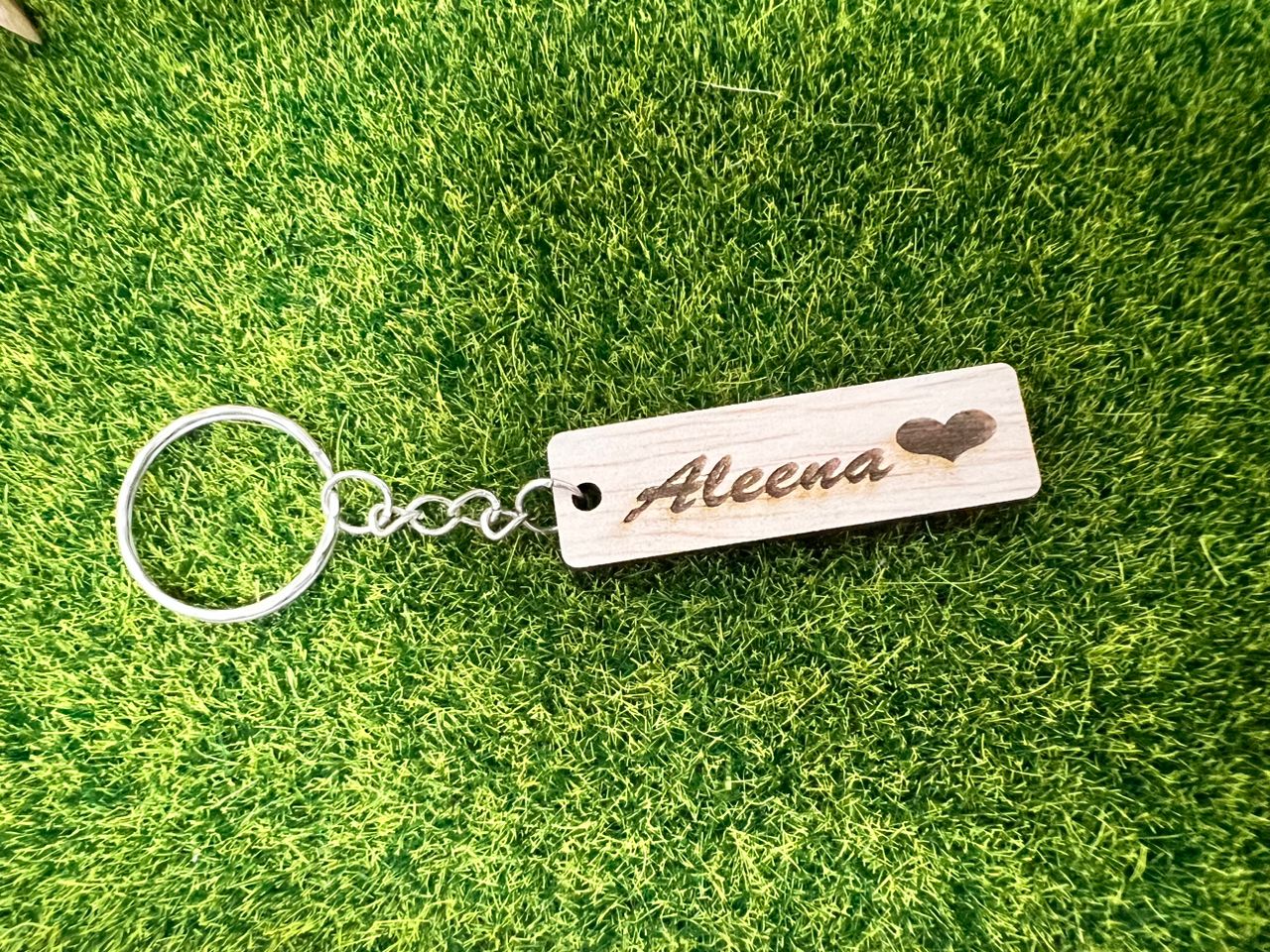 Ukiran Tersuai Rantai Kunci Kayu | Keychain Ukiran Kayu